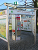 Infopavilion und Schilder